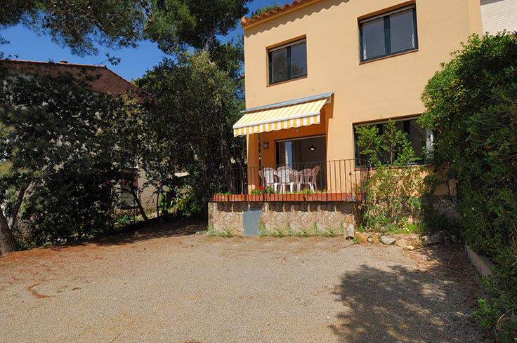 Casa individual 3 dormitoris amb jardí a Calella de Palafrugell - Lloguer Temporada