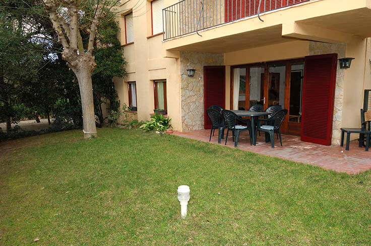 Apartament 3 dormitoris amb jardí a Calella de Palafrugell - Lloguer Temporada
