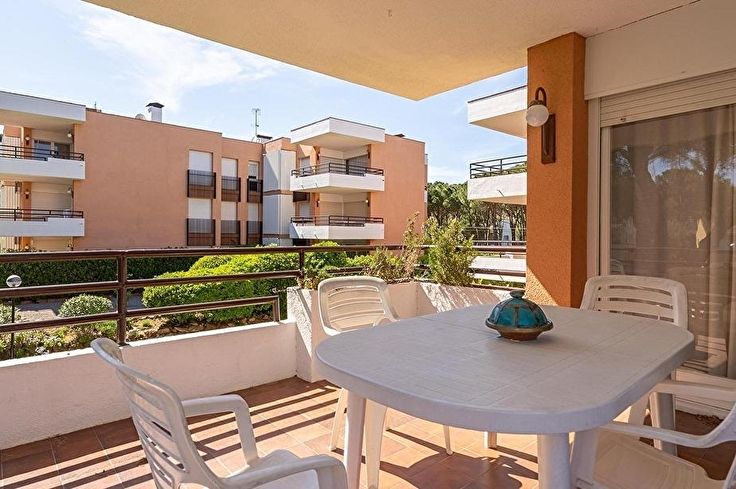 Apartament 3 dormitoris amb Pàrquing i jardí a Calella de Palafrugell - Lloguer Temporada