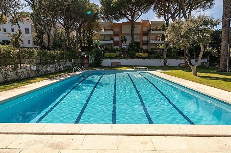 Apartament 3 dormitoris amb Pàrquing i jardí a Calella de Palafrugell - Lloguer Temporada