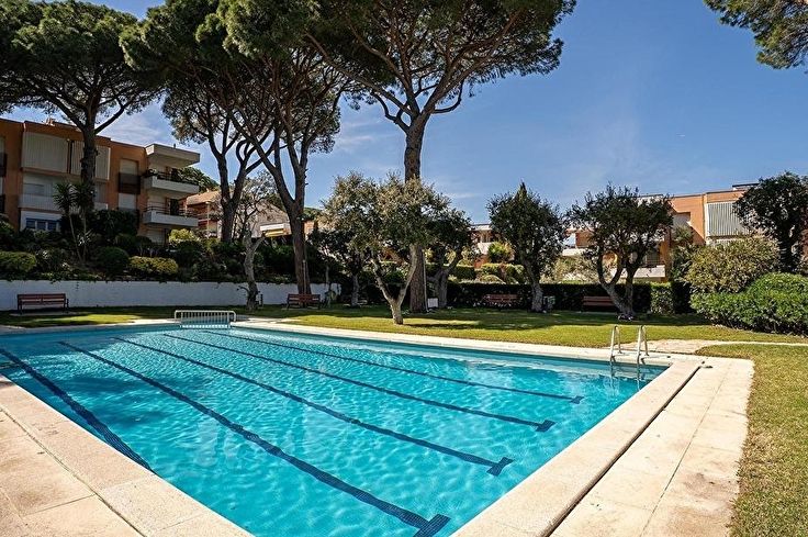 Apartament 3 dormitoris amb Pàrquing i jardí a Calella de Palafrugell - Lloguer Temporada