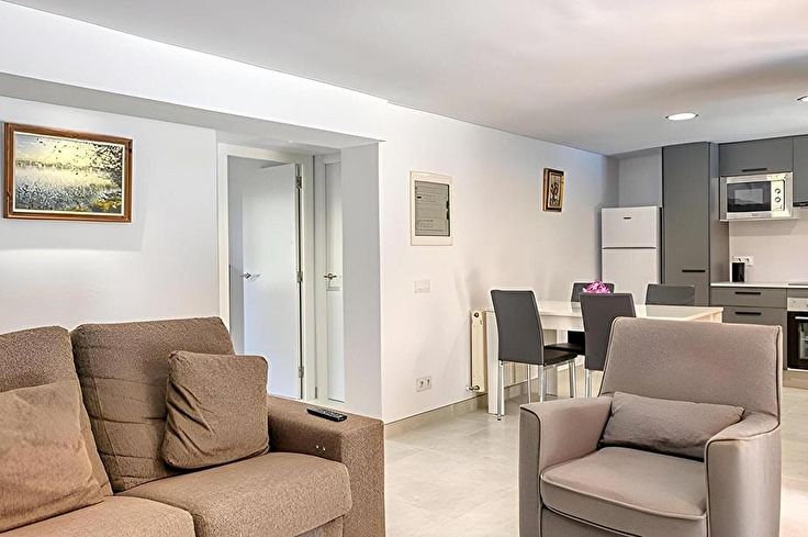 Apartament 2 dormitoris amb Piscina, Wifi i Pàrquing a Calella de Palafrugell - Lloguer Vacacional - Turístic