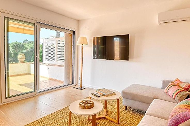 Apartament 3 dormitoris amb Piscina, Pàrquing i jardí a Calella de Palafrugell - Lloguer Vacacional - Turístic