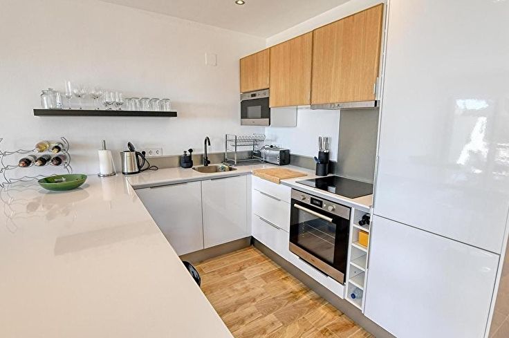 Apartament 4 dormitoris amb Piscina, Vistes al mar, Pàrquing i jardí a Calella de Palafrugell - Lloguer Temporada