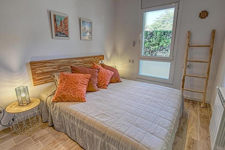 Apartament 4 dormitoris amb Piscina, Vistes al mar, Pàrquing i jardí a Calella de Palafrugell - Lloguer Temporada
