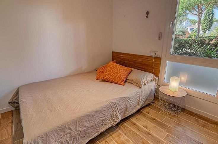 Apartament 4 dormitoris amb Piscina, Vistes al mar, Pàrquing i jardí a Calella de Palafrugell - Lloguer Temporada