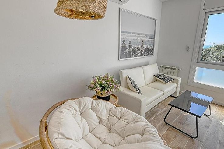 Apartament 4 dormitoris amb Piscina, Vistes al mar, Pàrquing i jardí a Calella de Palafrugell - Lloguer Temporada