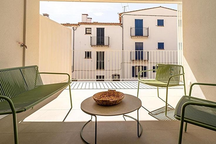 Apartament 3 dormitoris amb Piscina, Wifi, Pàrquing i jardí a Calella de Palafrugell - Lloguer Temporada