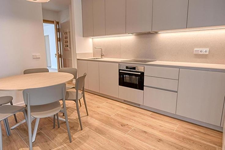 Apartament 3 dormitoris amb Piscina, Wifi, Pàrquing i jardí a Calella de Palafrugell - Lloguer Temporada