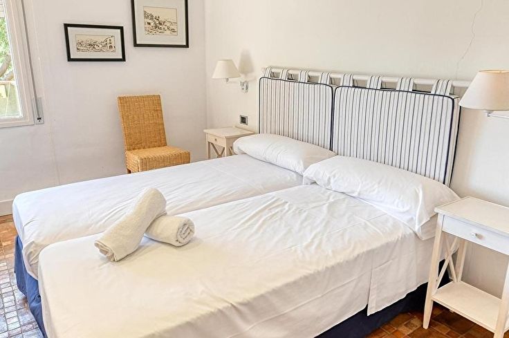 Apartament 3 dormitoris amb Piscina, Vistes al mar i jardí a Calella de Palafrugell - Lloguer Vacacional - Turístic