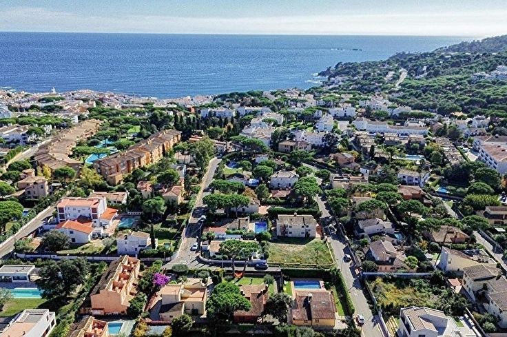 Xalet 3 dormitoris amb jardí a Calella de Palafrugell - Lloguer Temporada