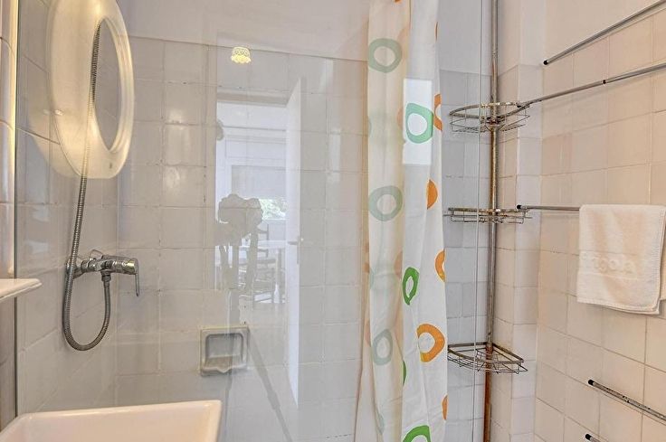 Apartament 2 dormitoris amb Vistes al mar, Pàrquing i jardí a Calella de Palafrugell - Lloguer Vacacional - Turístic