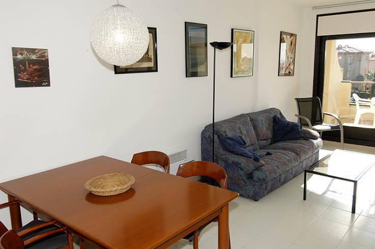 Apartament 3 dormitoris amb Piscina, Pàrquing i jardí a Calella de Palafrugell - Lloguer Temporada