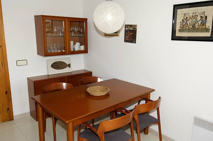 Apartament 3 dormitoris amb Piscina, Pàrquing i jardí a Calella de Palafrugell - Lloguer Temporada