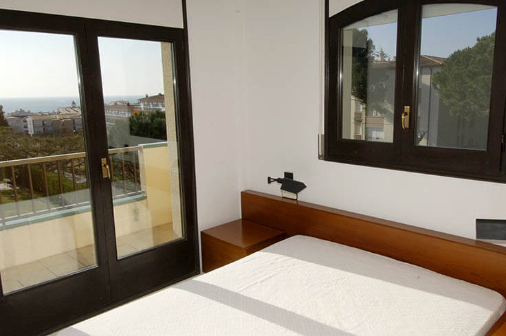 Apartament 3 dormitoris amb Piscina, Pàrquing i jardí a Calella de Palafrugell - Lloguer Temporada