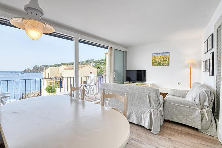 Apartament 3 dormitoris amb Vistes al mar i Wifi a Calella de Palafrugell - Lloguer Vacacional - Turístic