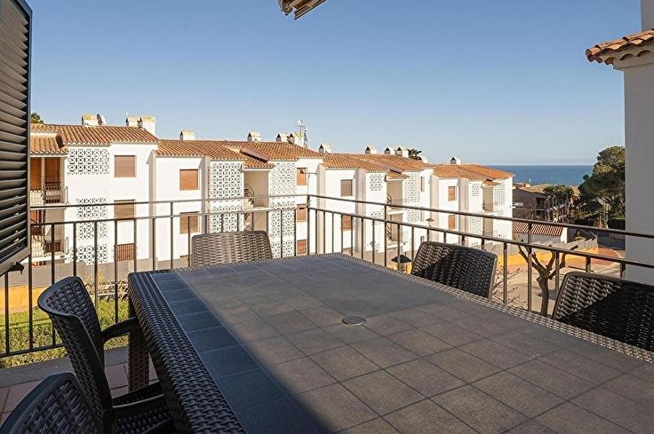 Apartament 3 dormitoris amb Piscina, Wifi, Pàrquing i jardí a Calella de Palafrugell - Lloguer Temporada