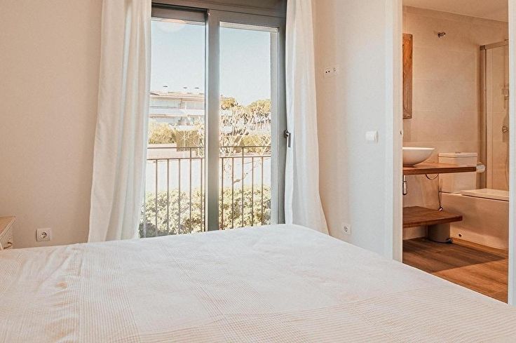 Apartament 3 dormitoris amb Piscina, Wifi, Pàrquing i jardí a Calella de Palafrugell - Lloguer Temporada