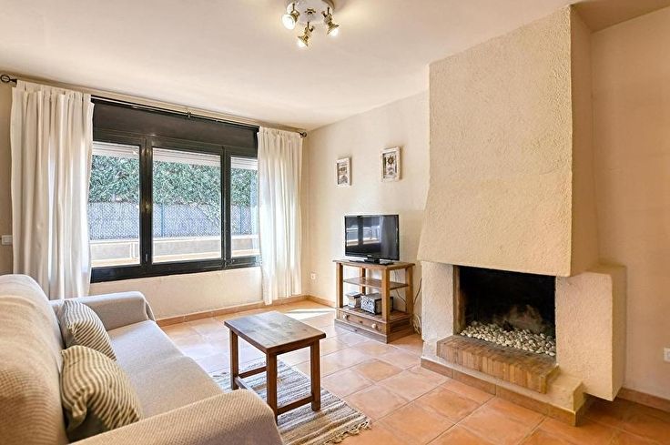 Apartament 2 dormitoris amb Piscina, Wifi i Pàrquing a Calella de Palafrugell - Lloguer Temporada