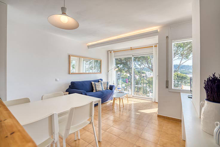 Apartament 2 dormitoris amb Piscina, Vistes al mar i jardí a Calella de Palafrugell - Lloguer Vacacional - Turístic