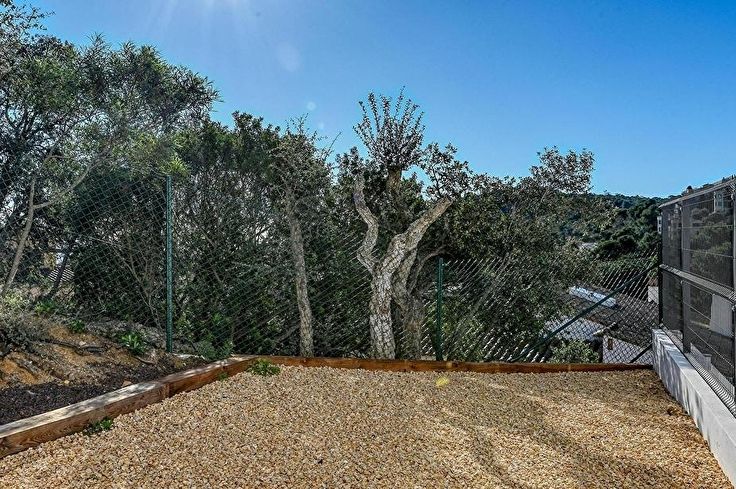 Apartament 3 dormitoris amb Piscina, Vistes al mar, Pàrquing i jardí a Calella de Palafrugell - Lloguer Temporada