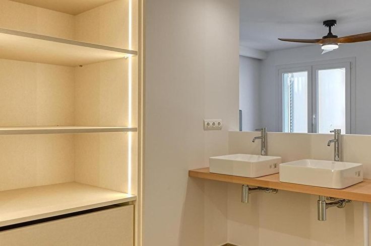 Apartament 3 dormitoris amb Piscina, Vistes al mar, Pàrquing i jardí a Calella de Palafrugell - Lloguer Temporada
