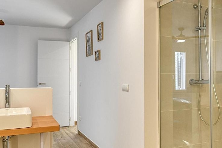 Apartament 3 dormitoris amb Piscina, Vistes al mar, Pàrquing i jardí a Calella de Palafrugell - Lloguer Temporada