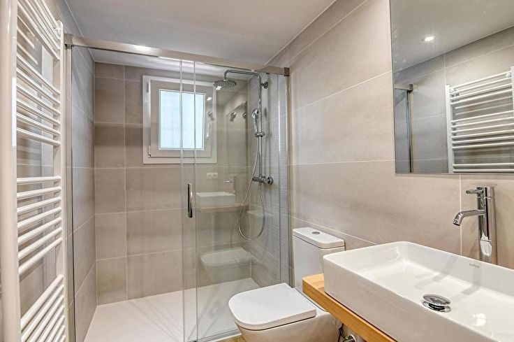 Apartament 3 dormitoris amb Piscina, Vistes al mar, Pàrquing i jardí a Calella de Palafrugell - Lloguer Temporada