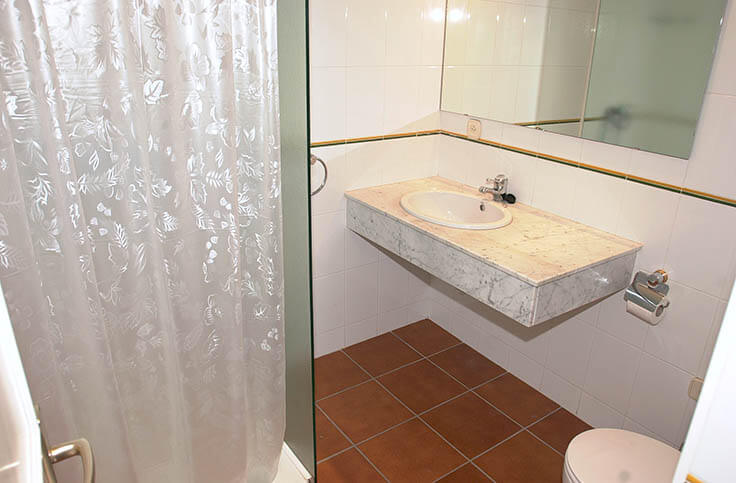 Apartament 3 dormitoris amb Pàrquing i jardí a Calella de Palafrugell - Lloguer Temporada