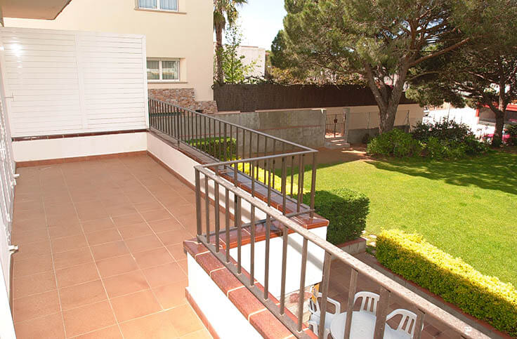 Apartament 3 dormitoris amb Pàrquing i jardí a Calella de Palafrugell - Lloguer Temporada
