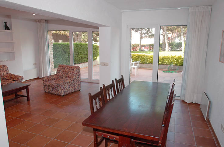 Apartament 3 dormitoris amb Pàrquing i jardí a Calella de Palafrugell - Lloguer Temporada