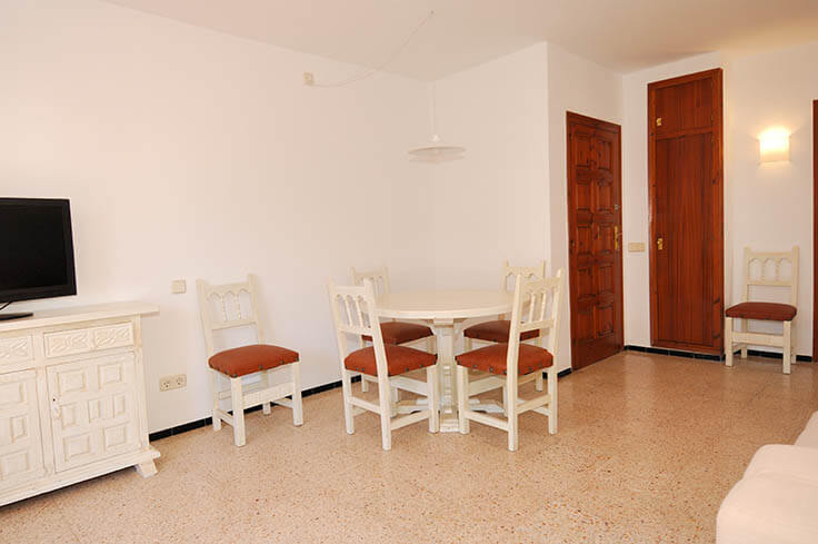 Apartament 2 dormitoris amb Pàrquing i jardí a Calella de Palafrugell - Lloguer Temporada
