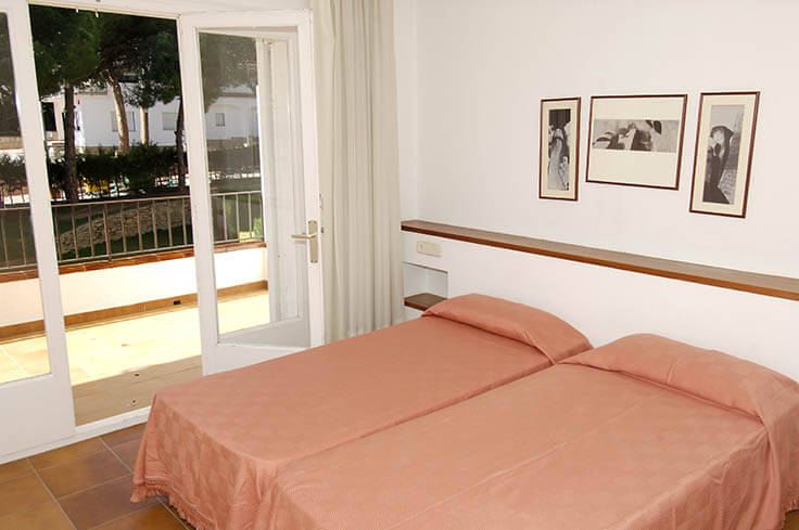 Apartament 3 dormitoris amb Pàrquing i jardí a Calella de Palafrugell - Lloguer Temporada