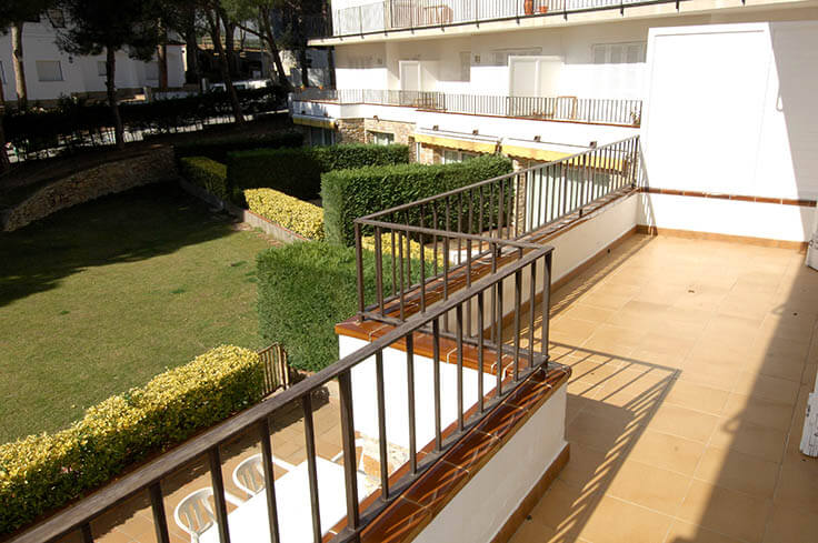 Apartament 3 dormitoris amb Pàrquing i jardí a Calella de Palafrugell - Lloguer Temporada