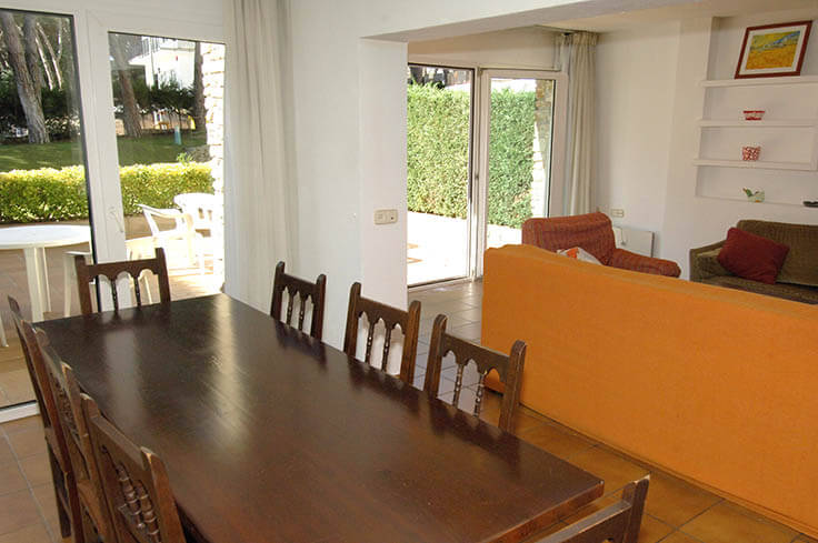 Apartament 3 dormitoris amb Pàrquing i jardí a Calella de Palafrugell - Lloguer Temporada