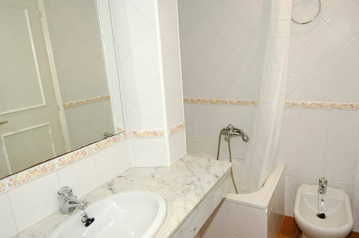 Apartament 3 dormitoris amb Pàrquing i jardí a Calella de Palafrugell - Lloguer Temporada