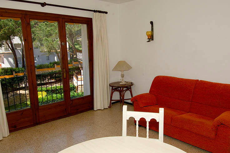 Apartament 2 dormitoris amb Pàrquing i jardí a Calella de Palafrugell - Lloguer Temporada
