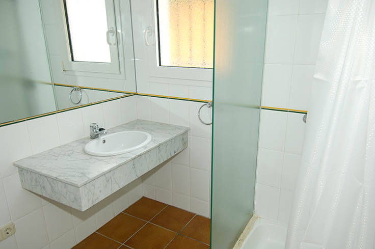 Apartament 3 dormitoris amb Pàrquing i jardí a Calella de Palafrugell - Lloguer Temporada