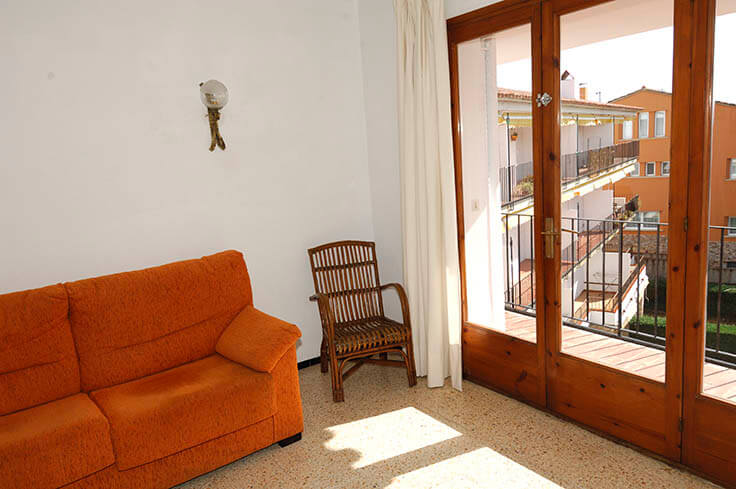 Apartament 2 dormitoris amb Pàrquing i jardí a Calella de Palafrugell - Lloguer Temporada