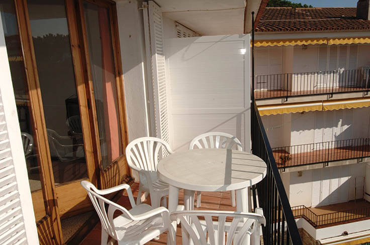 Apartament 2 dormitoris amb Pàrquing i jardí a Calella de Palafrugell - Lloguer Temporada