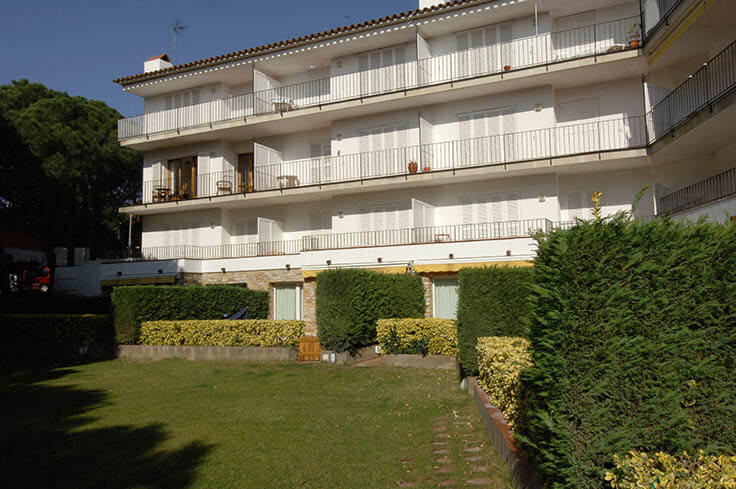 Apartament 2 dormitoris amb Pàrquing i jardí a Calella de Palafrugell - Lloguer Temporada