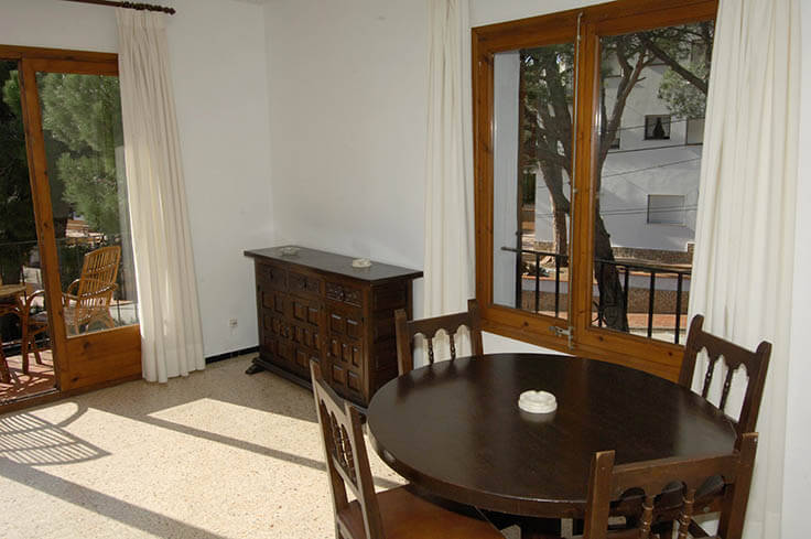 Apartament 2 dormitoris amb Pàrquing i jardí a Calella de Palafrugell - Lloguer Temporada