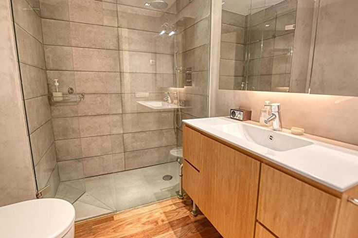 Apartament 2 dormitoris amb Piscina, Vistes al mar, Wifi, Pàrquing i jardí a Calella de Palafrugell - Lloguer Vacacional - Turístic