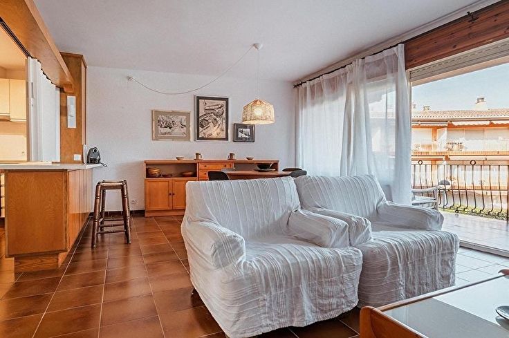 Apartament 2 dormitoris amb Pàrquing i jardí a Calella de Palafrugell - Lloguer Temporada