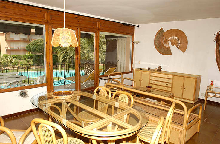Apartament 2 dormitoris amb Piscina, Pàrquing i jardí a Calella de Palafrugell - Lloguer Temporada
