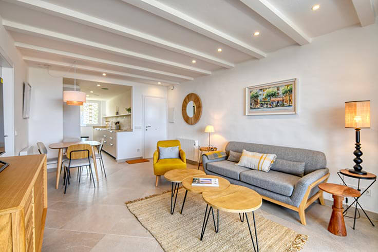 Apartament 2 dormitoris amb Piscina, Vistes al mar, Wifi i Pàrquing a Calella de Palafrugell - Lloguer Vacacional - Turístic