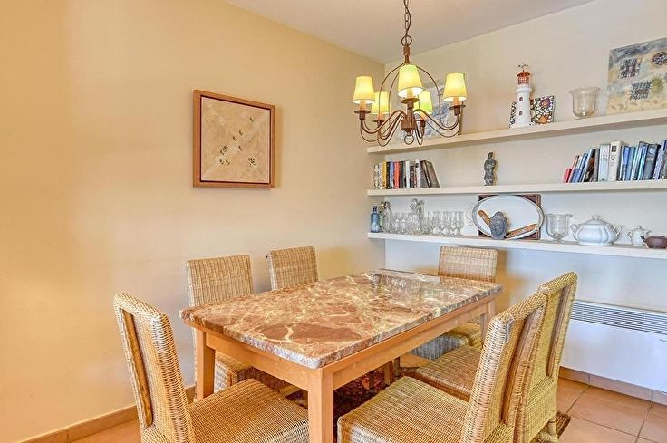 Apartament 3 dormitoris amb Piscina, Wifi, Pàrquing i jardí a Calella de Palafrugell - Lloguer Vacacional - Turístic