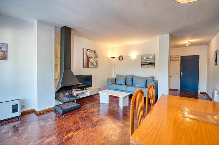 Apartament 3 dormitoris amb Piscina, Wifi, Pàrquing i jardí a Calella de Palafrugell - Lloguer Temporada