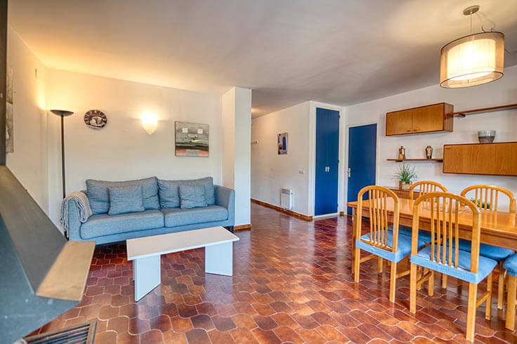 Apartament 3 dormitoris amb Piscina, Wifi, Pàrquing i jardí a Calella de Palafrugell - Lloguer Temporada