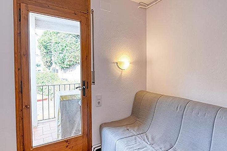Apartament 4 dormitoris amb Vistes al mar i Pàrquing a Calella de Palafrugell - Lloguer Temporada